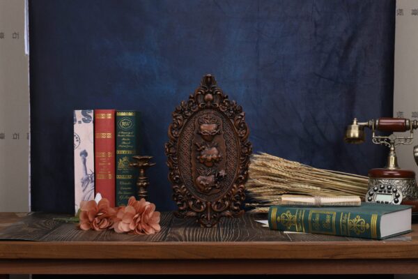 Religious Three Saints Heart Solid Wood Carved Wall Hanging Art - Beautiful Home Decor Piece - 图片 3