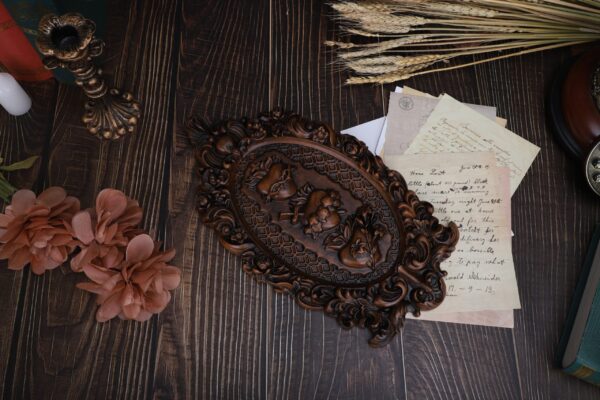 Religious Three Saints Heart Solid Wood Carved Wall Hanging Art - Beautiful Home Decor Piece - 图片 7