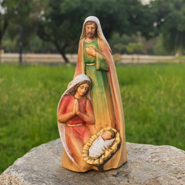 A beautifully hand - made religious sculpture of the Nativity of Jesus - 图片 6